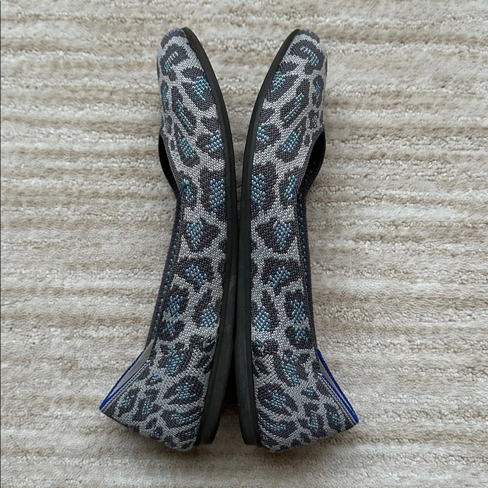 EUC Rothy’s Gray Spotted Leopard Cheetah Round Toe Flats Limited Edition Size 7